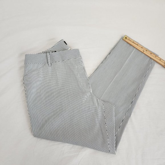 TALBOTS Hampshire Ankle Pants Navy/White Stripes Printed Size 16W New No Tags! - Picture 16 of 16